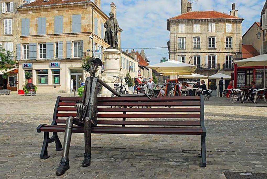 Appartement Proche Des Remparts ลองก์ ภายนอก รูปภาพ